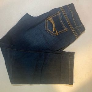 Natural Reflection Jeans - Embroidered back pocket